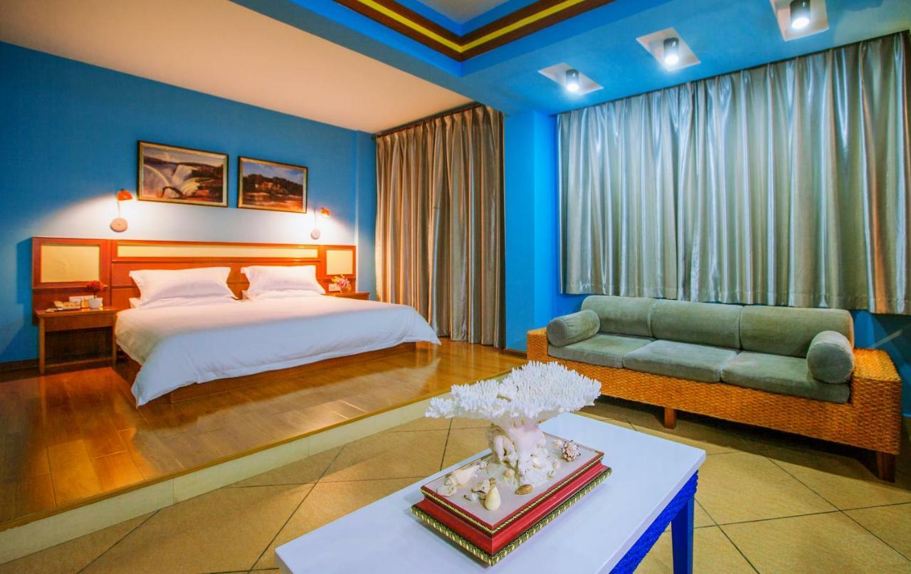 Sanya Tropical Coast Hotel Esterno foto