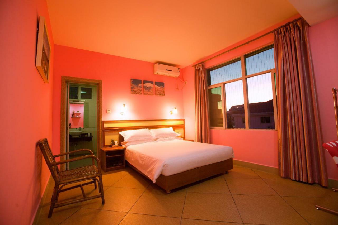 Sanya Tropical Coast Hotel Esterno foto